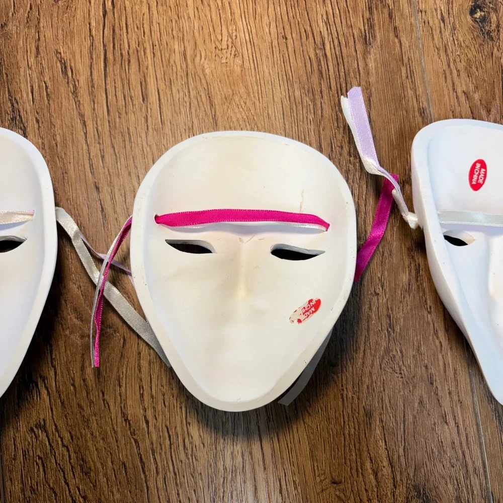 Vintage Hand Painted Ceramic Harlequin Masks Set of 3 Glitter Ribbon Decor 5.5in